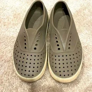 Native Shoes | Shoes | Natives M6w8 | Poshmark